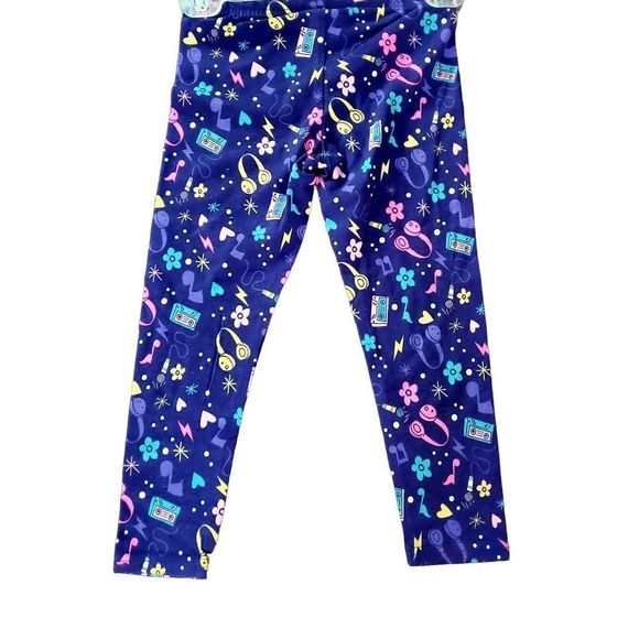 NWT DREAMWORKSâ
TROLLS OUTFIT - Picture 2 of 7